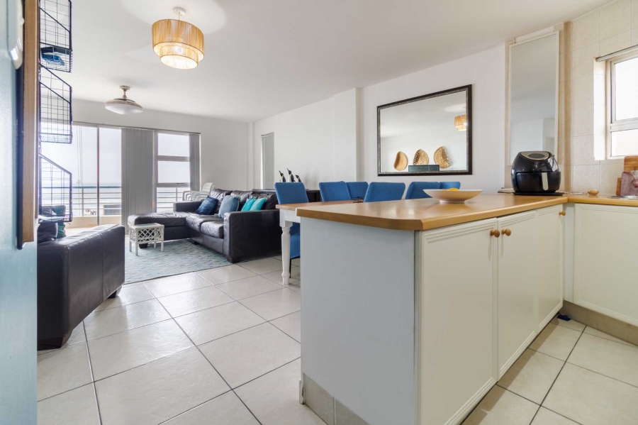 To Let 3 Bedroom Property for Rent in Bloubergrant Western Cape